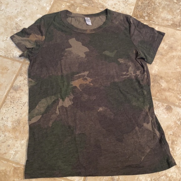 Alternative Earth Apparel Camo Tee - Picture 2 of 6